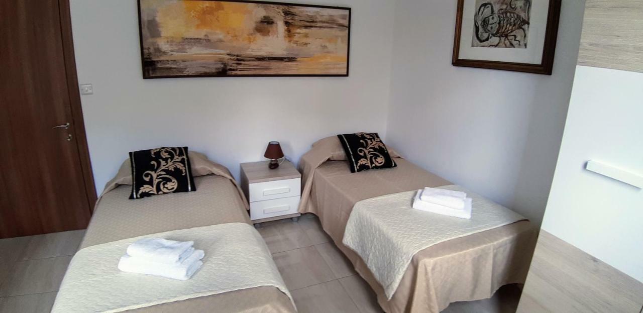 Gianni Holiday Home Pietà Екстериор снимка
