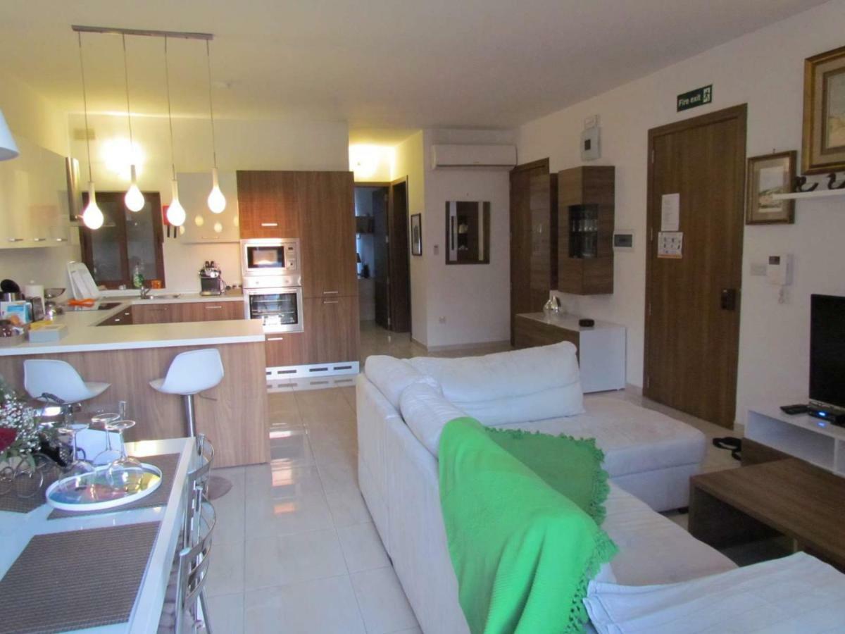 Gianni Holiday Home Pietà Екстериор снимка