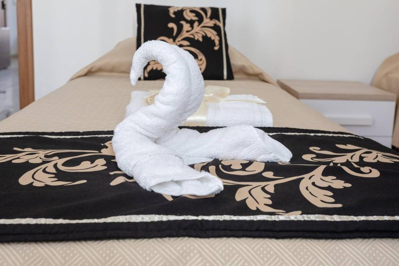 Gianni Holiday Home Pietà Екстериор снимка